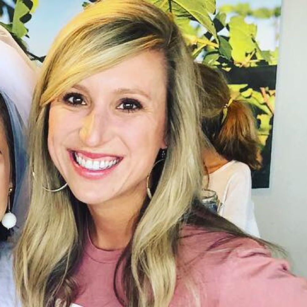 Meet your Posher, Kelly